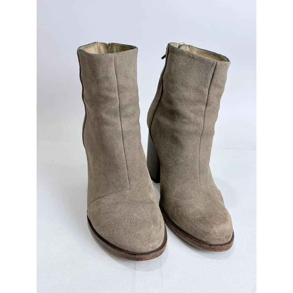 Rag & Bone Taupe Suede Ankle Booties Stacked Heel‎ Modern Minimal Zipper 38
